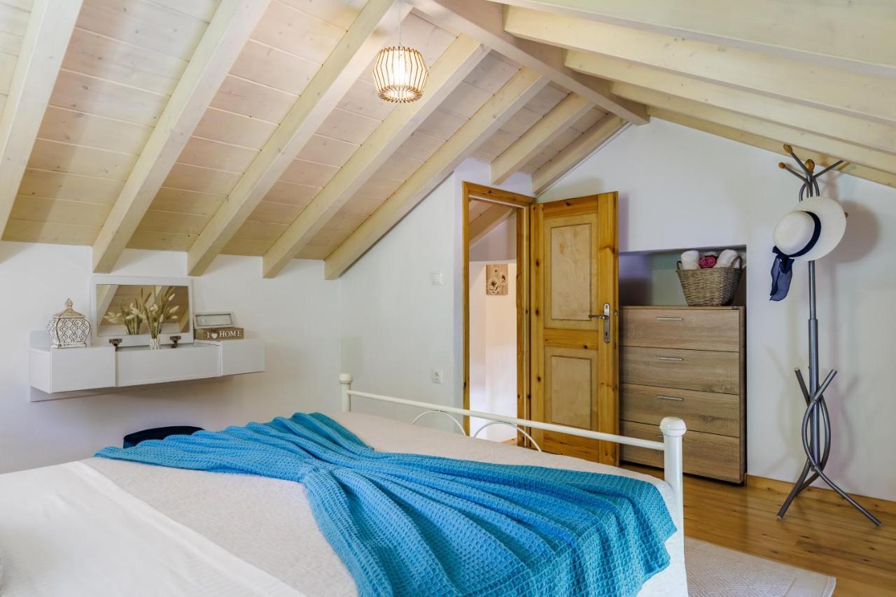 Karderina Cozy By The River * Skopelos